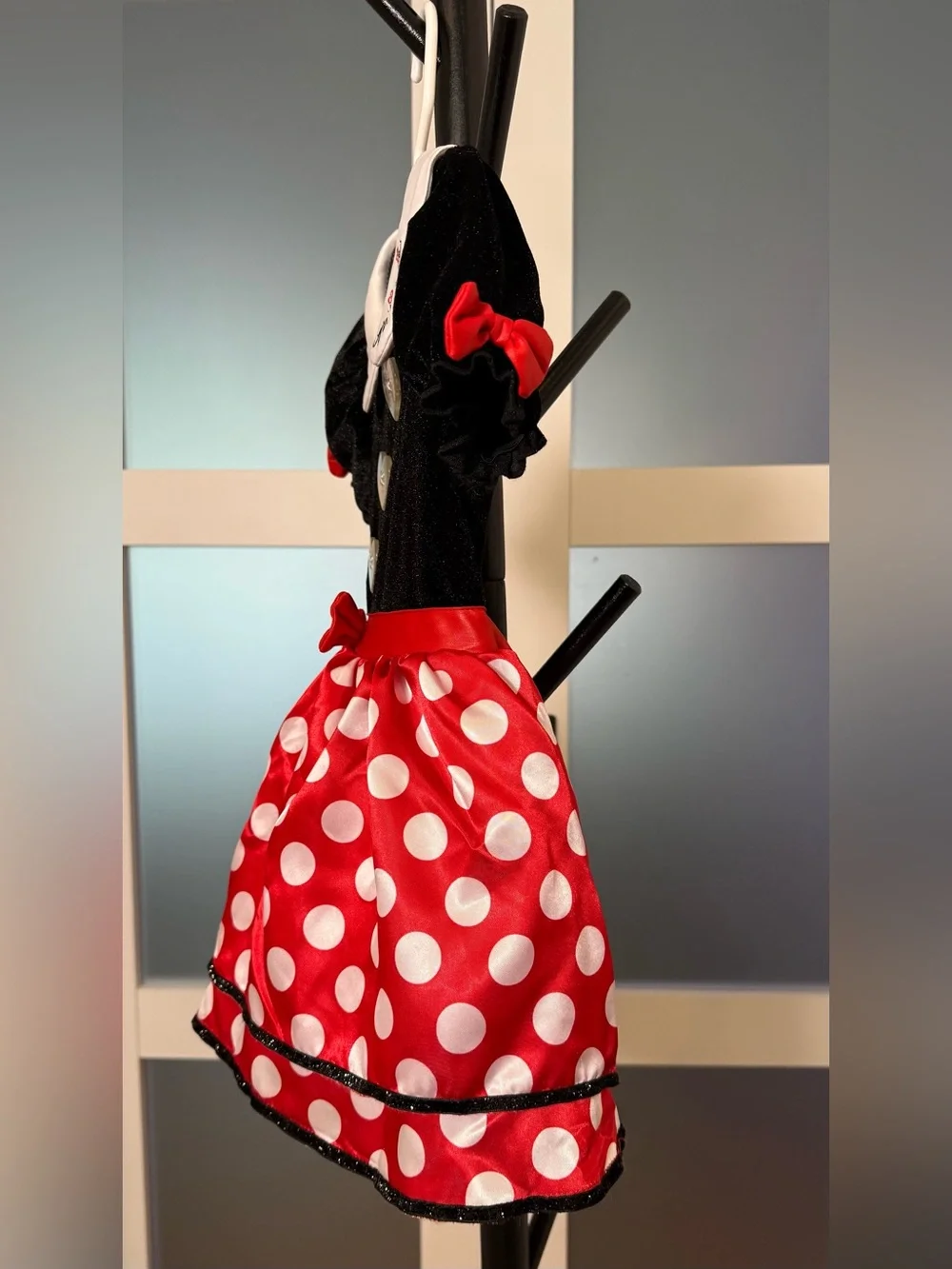 Disney Mickey and Friends Minnie Mouse Dress Costume, Size 18-24 Months.